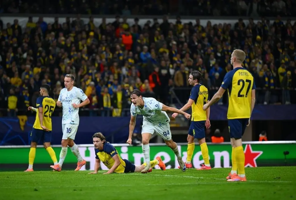 完胜圣吉罗 完胜圣吉罗